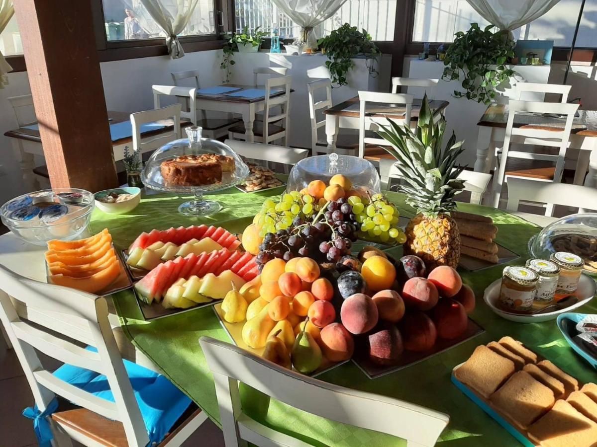 Hotel La Villa Del Mare Cagliari Kültér fotó